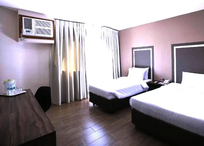 Capital O 911 S And Residences Hotel 2*