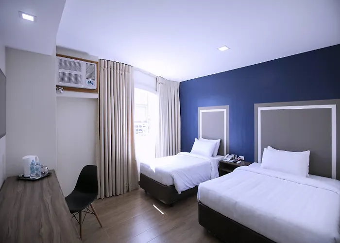 Hotel Capital O 911 S And Residences 2*