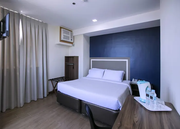 Capital O 911 S And Residences Hotel 2*