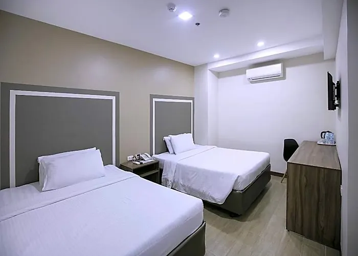 Capital O 911 S And Residences Hotel